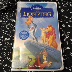 The Lion King by Disney - Animated 1994 Movie On VHS - Clamshell Case